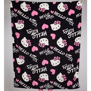 VIRAL HELLO KITTY BLANKET , NWT​